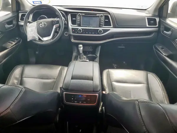 5TDJKRFH9GS313894 2016 TOYOTA HIGHLANDER - Image 8