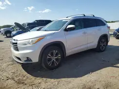 5TDJKRFH9GS325429 2016 TOYOTA HIGHLANDER