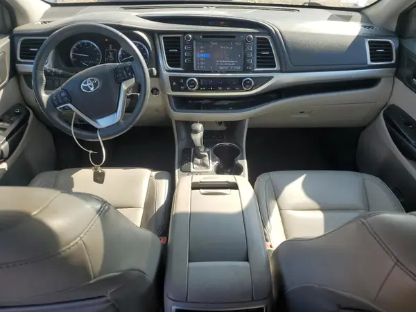 5TDJKRFH9GS325429 2016 TOYOTA HIGHLANDER - Image 8