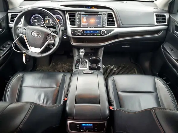 5TDJKRFH9GS346779 2016 TOYOTA HIGHLANDER - Image 8
