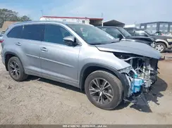 5TDJKRFH9GS354655 2016 TOYOTA HIGHLANDER