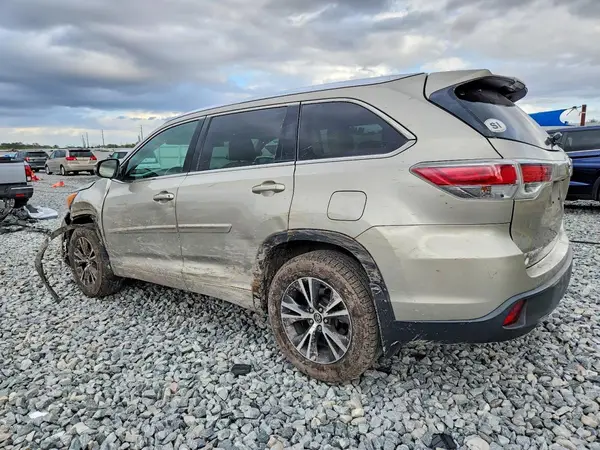 5TDJKRFH9GS501346 2016 TOYOTA HIGHLANDER - Image 2