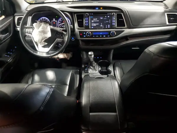 5TDJKRFH9GS501511 2016 TOYOTA HIGHLANDER - Image 8