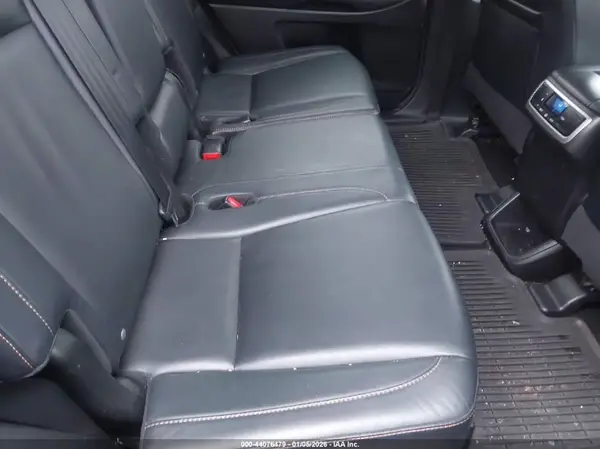 5TDJKRFH9GS502593 2016 TOYOTA HIGHLANDER - Image 8