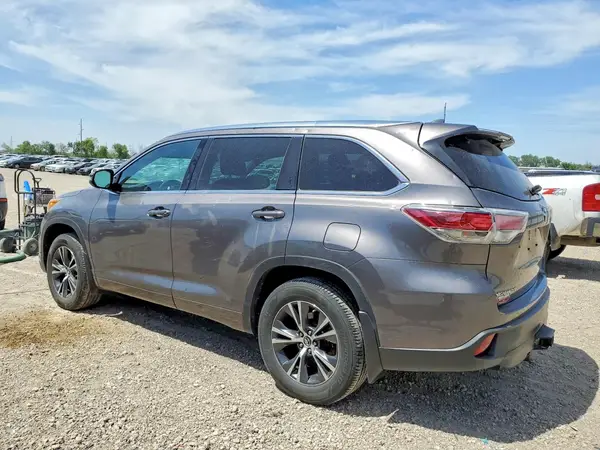 5TDJKRFH9GS506210 2016 TOYOTA HIGHLANDER - Image 2