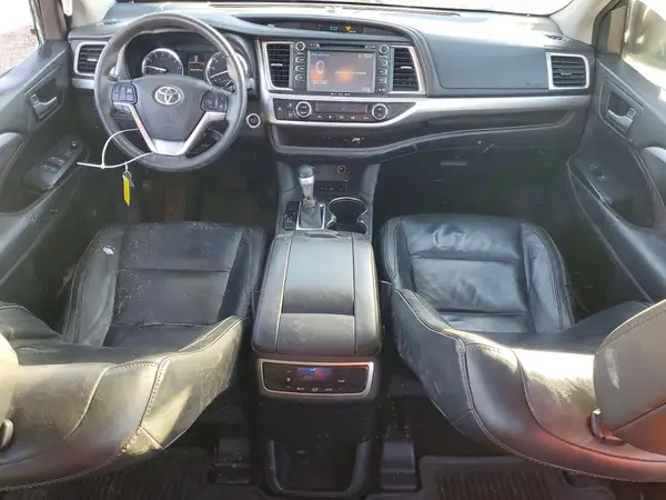 5TDJKRFHXGS227767 2016 TOYOTA HIGHLANDER - Image 8
