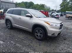 5TDJKRFHXGS231155 2016 TOYOTA HIGHLANDER
