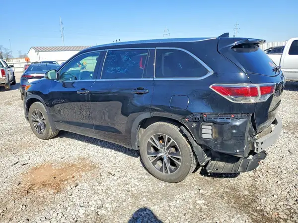 5TDJKRFHXGS231284 2016 TOYOTA HIGHLANDER - Image 2