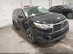5TDJKRFHXGS235187 2016 TOYOTA HIGHLANDER