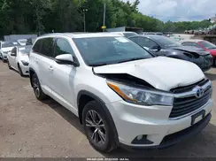 5TDJKRFHXGS250711 2016 TOYOTA HIGHLANDER