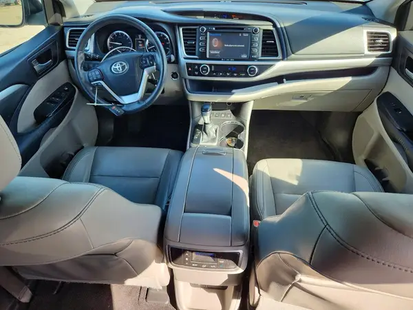 5TDJKRFHXGS268545 2016 TOYOTA HIGHLANDER - Image 8