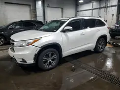5TDJKRFHXGS269162 2016 TOYOTA HIGHLANDER