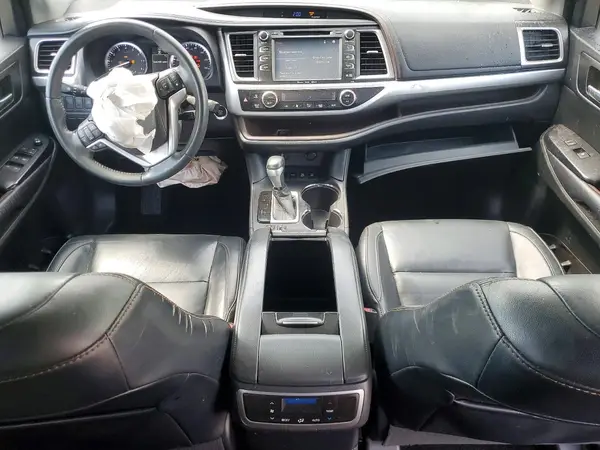 5TDJKRFHXGS278041 2016 TOYOTA HIGHLANDER - Image 8