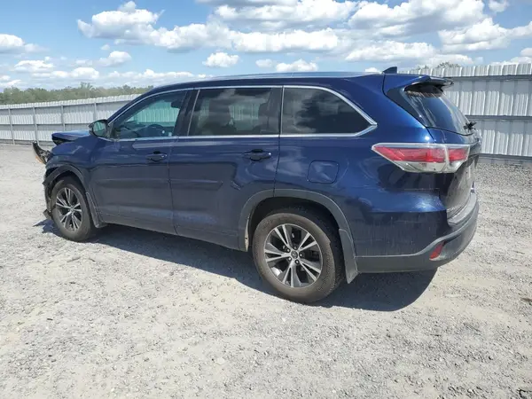 5TDJKRFHXGS289251 2016 TOYOTA HIGHLANDER - Image 2