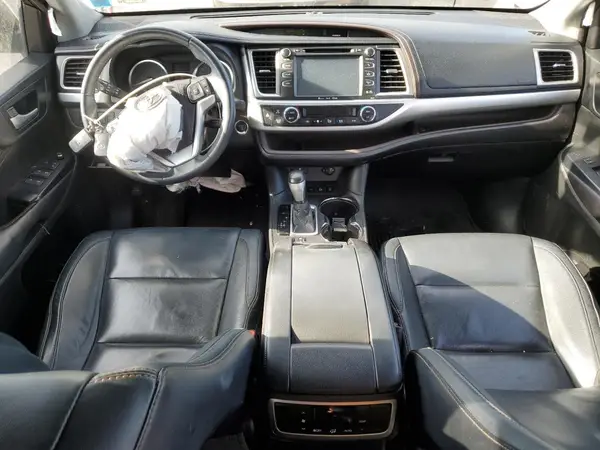 5TDJKRFHXGS312110 2016 TOYOTA HIGHLANDER - Image 8