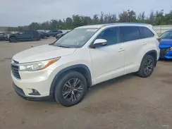5TDJKRFHXGS318151 2016 TOYOTA HIGHLANDER