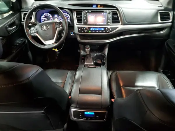 5TDJKRFHXGS320532 2016 TOYOTA HIGHLANDER - Image 8