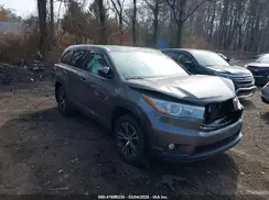 5TDJKRFHXGS322636 2016 TOYOTA HIGHLANDER