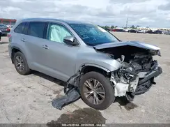 5TDJKRFHXGS330915 2016 TOYOTA HIGHLANDER