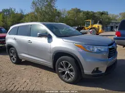 5TDJKRFHXGS339713 2016 TOYOTA HIGHLANDER