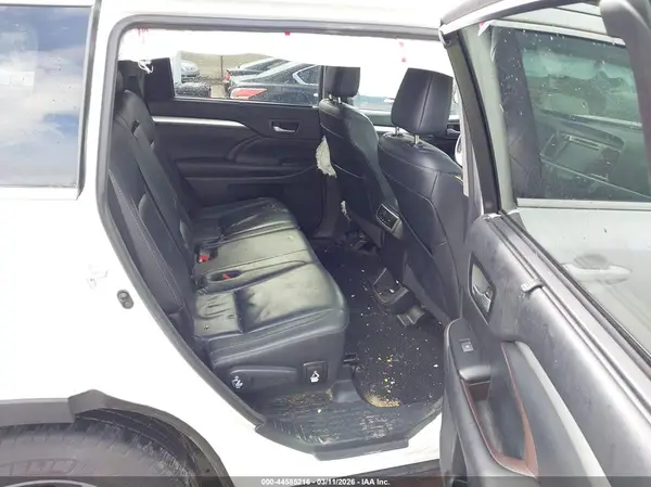 5TDJKRFHXGS353269 2016 TOYOTA HIGHLANDER - Image 8
