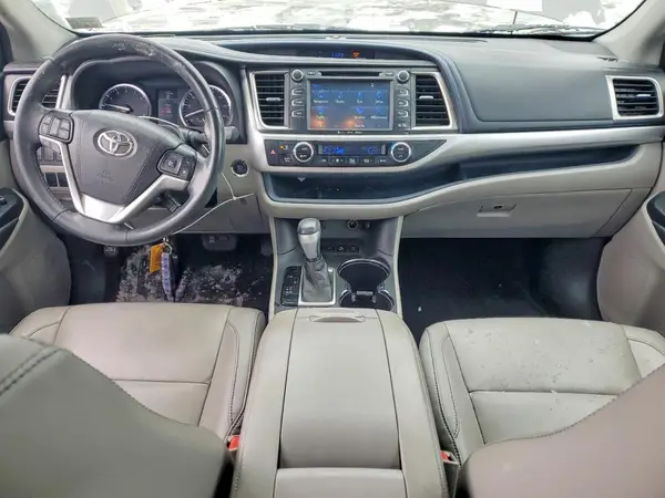 5TDJKRFHXGS355328 2016 TOYOTA HIGHLANDER - Image 8