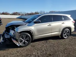 5TDJKRFHXGS501887 2016 TOYOTA HIGHLANDER