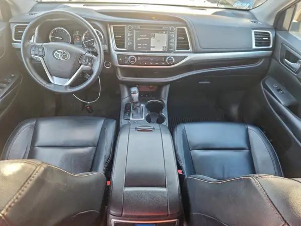 5TDJKRFHXGS503560 2016 TOYOTA HIGHLANDER - Image 8