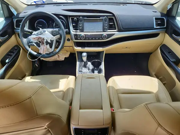 5TDJKRFHXGS505504 2016 TOYOTA HIGHLANDER - Image 8