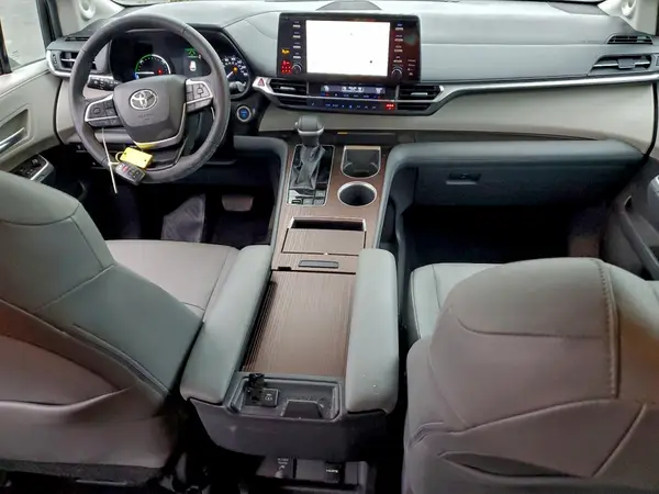5TDJRKEC0MS006781 2021 TOYOTA SIENNA - Image 8