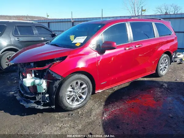 5TDJRKEC0MS009616 2021 TOYOTA SIENNA - Image 2