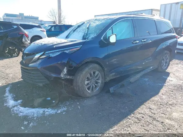 5TDJRKEC0MS018414 2021 TOYOTA SIENNA - Image 2