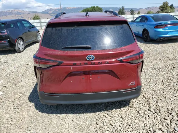 2021 TOYOTA SIENNA auction photo 6
