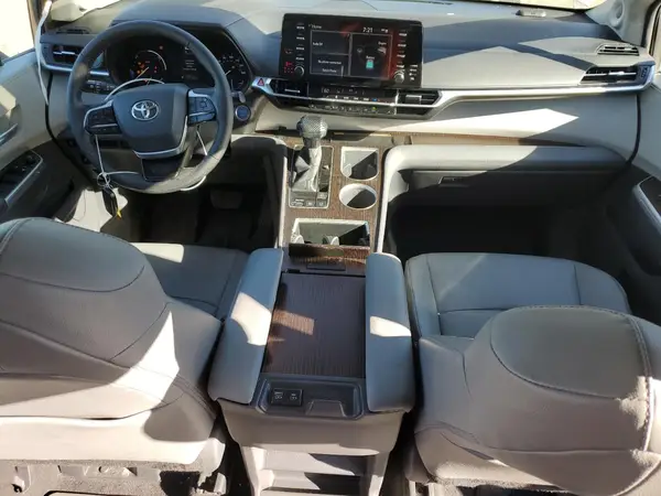 5TDJRKEC0MS063045 2021 TOYOTA SIENNA - Image 8