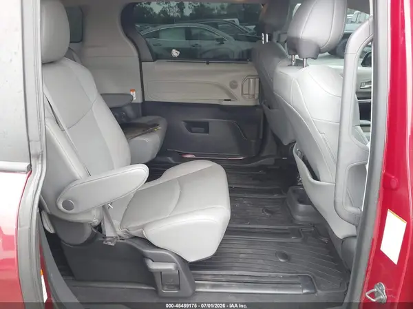 5TDJRKEC0NS080252 2022 TOYOTA SIENNA - Image 8
