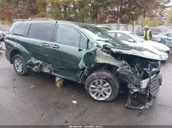 5TDJRKEC0NS082647 2022 TOYOTA SIENNA