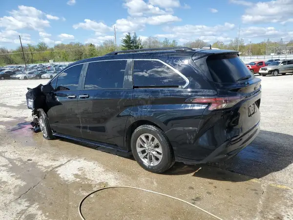 5TDJRKEC0PS177339 2023 TOYOTA SIENNA - Image 2