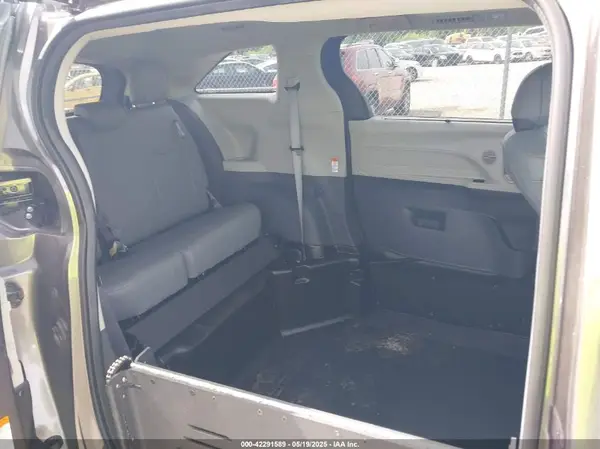 5TDJRKEC0RS180714 2024 TOYOTA SIENNA - Image 8
