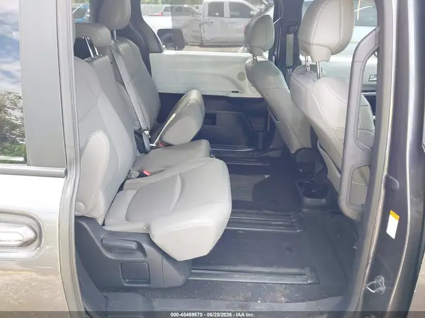 5TDJRKEC0SS254395 2025 TOYOTA SIENNA - Image 8