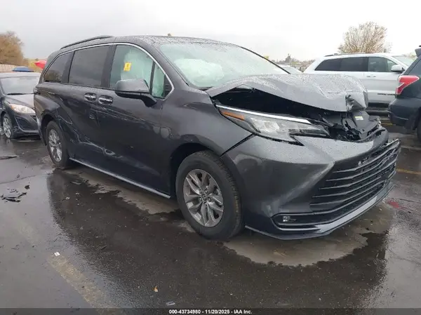 5TDJRKEC0SS279314 2025 TOYOTA SIENNA - Image 1