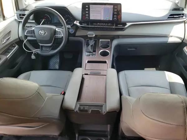 5TDJRKEC1PS163787 2023 TOYOTA SIENNA - Image 8