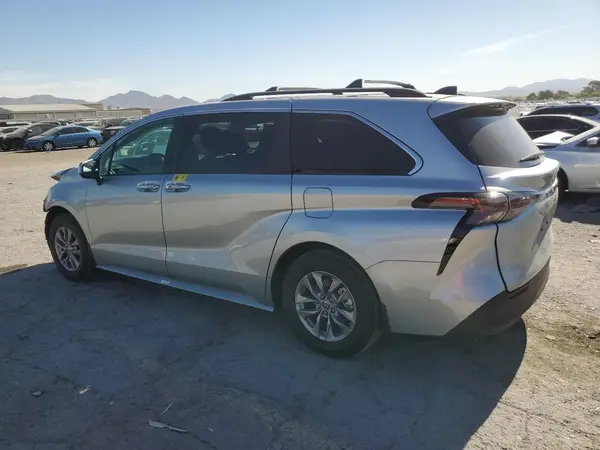 5TDJRKEC1RS214868 2024 TOYOTA SIENNA - Image 2