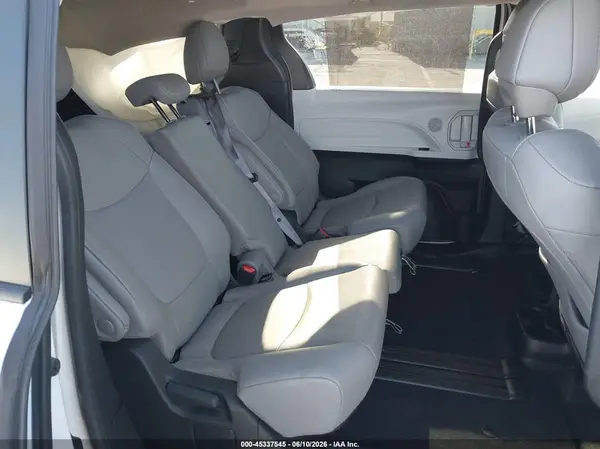 5TDJRKEC1SS280780 2025 TOYOTA SIENNA - Image 8