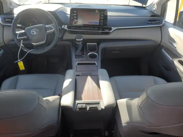 5TDJRKEC2MS011481 2021 TOYOTA SIENNA - Image 8