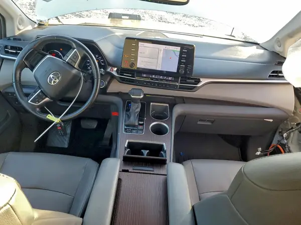 5TDJRKEC2MS015918 2021 TOYOTA SIENNA - Image 8