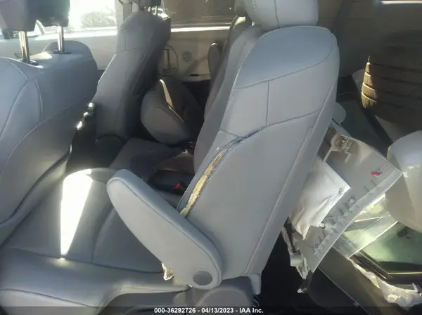 5TDJRKEC2MS055559 2021 TOYOTA SIENNA - Image 8