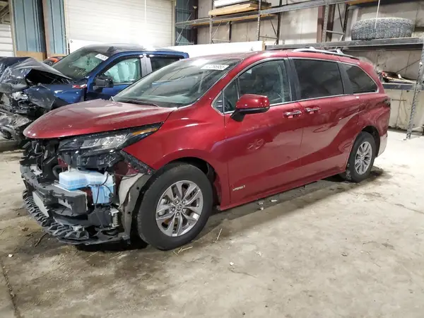 5TDJRKEC2MS068568 2021 TOYOTA SIENNA - Image 1