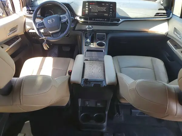 5TDJRKEC2NS090166 2022 TOYOTA SIENNA - Image 8