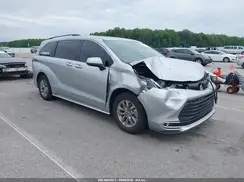 5TDJRKEC2NS104910 2022 TOYOTA SIENNA