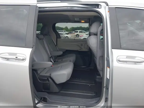 5TDJRKEC2NS104910 2022 TOYOTA SIENNA - Image 8
